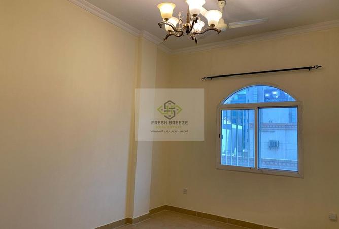 956179 - Property Image 3