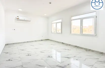 شقة - 2 غرف نوم - 2 حمامات للايجار في بناية مدينة خيلفه 58 - مدينة خليفة جنوب - مدينة خليفة - الدوحة