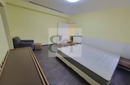 Apartment - 1 Bedroom - 2 Bathrooms for rent in Al Mansoura - Al Mansoura - Doha