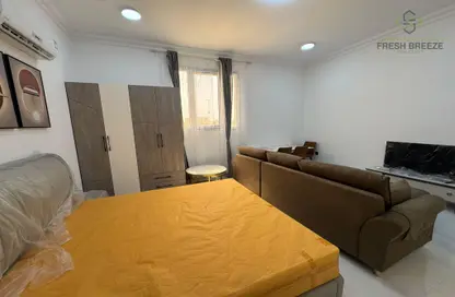 Apartment - Studio - 1 Bathroom for rent in Al Wukair - Al Wakra