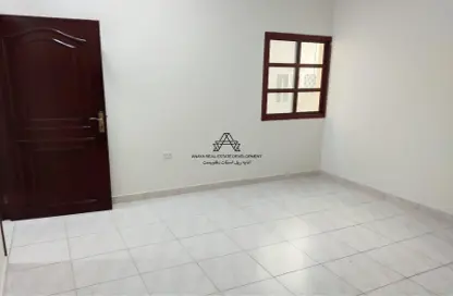 Apartment - 2 Bedrooms - 1 Bathroom for rent in Al Mansoura - Al Mansoura - Doha