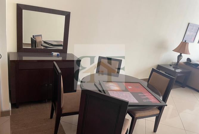 933572 - Property Main Image