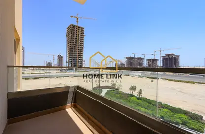 Apartment - 3 Bedrooms - 4 Bathrooms for sale in Dara - Fox Hills - Lusail