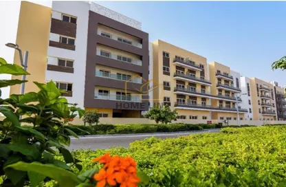 Apartment - 2 Bedrooms - 4 Bathrooms for sale in Regency Residence Fox Hills 2 - Lusail