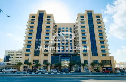 Apartment - 3 Bedrooms - 4 Bathrooms for rent in Le Mirage Downtown - Al Ghanim - Doha