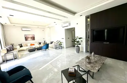 Villa - 5 Bedrooms - 7 Bathrooms for rent in Al Thumama - Al Thumama - Doha