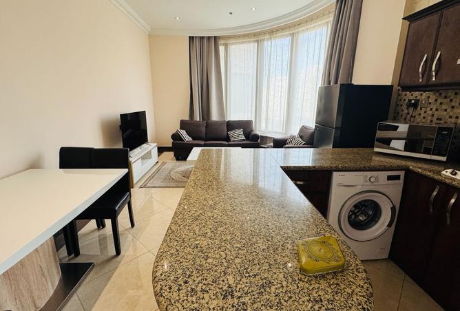 990877 - Property Image 3