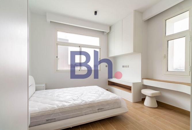 970272 - Property Image 3