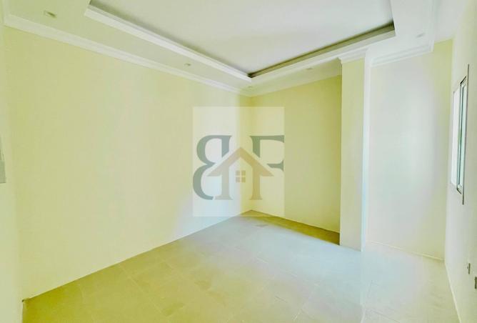 933484 - Property Image 2