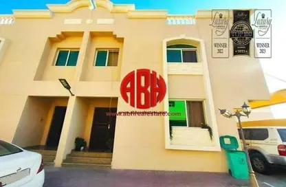 فيلا - 6 غرف نوم - 5 حمامات للايجار في فيتا ريزيدنس - الغرافة - الدوحة