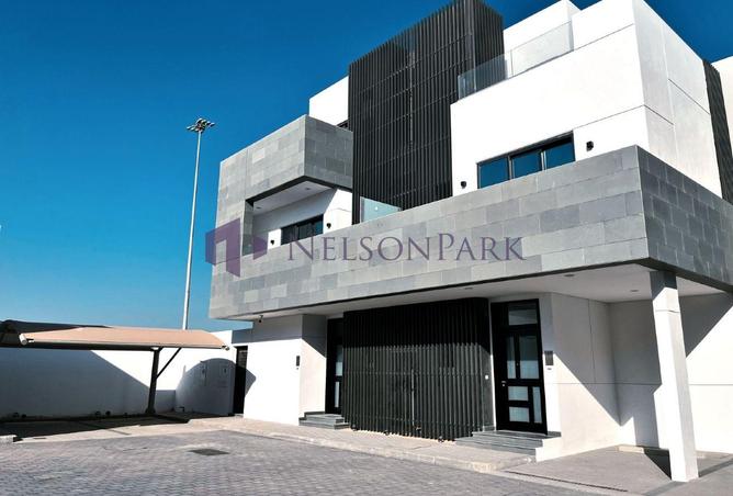 981934 - Property Image 2