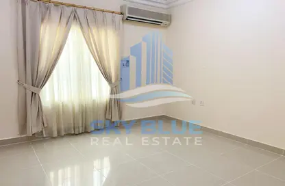 Apartment - 2 Bedrooms - 2 Bathrooms for rent in Airport Road - Airport Area - Doha