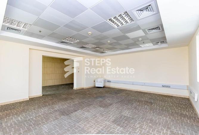 1004672 - Property Image 2