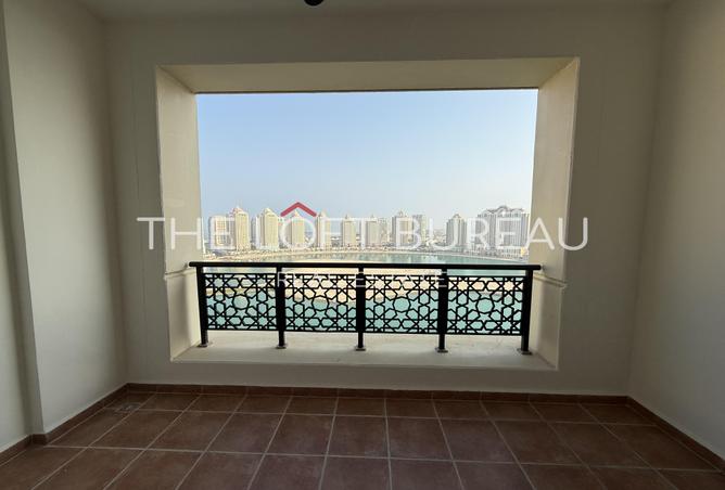 987266 - Property Image 2