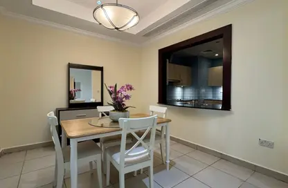 Apartment - 1 Bedroom - 2 Bathrooms for rent in Marina Gate - Porto Arabia - The Pearl Island - Doha