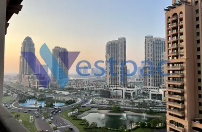 شقة - 2 غرف نوم - 2 حمامات للايجار في طريق بورتو الشرقي - بورتو أرابيا - جزيرة اللؤلؤة - الدوحة