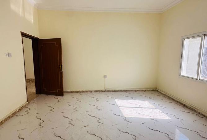 1005378 - Property Image 2