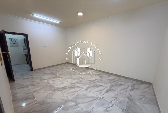 1004418 - Property Image 3