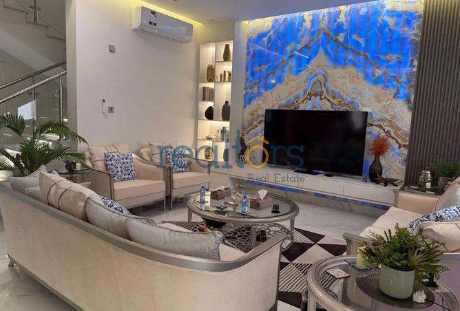928955 - Property Image 2