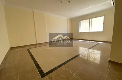 Apartment - 2 Bedrooms - 2 Bathrooms for rent in Al Sadd Road - Al Sadd - Doha