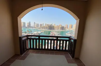 Townhouse - 2 Bedrooms - 3 Bathrooms for rent in East Porto Drive - Porto Arabia - The Pearl Island - Doha