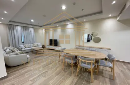 Apartment - 2 Bedrooms - 2 Bathrooms for rent in Ramada Commercial Building - Al Rawabi Street - Al Muntazah - Doha