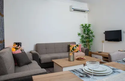 Apartment - 2 Bedrooms - 2 Bathrooms for rent in Ezdan Village 2 - Al Duhail - Doha