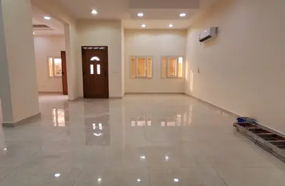 Villa - 6 Bedrooms - 6 Bathrooms for rent in Al Ebb - Al Kheesa - Umm Salal Mohammed