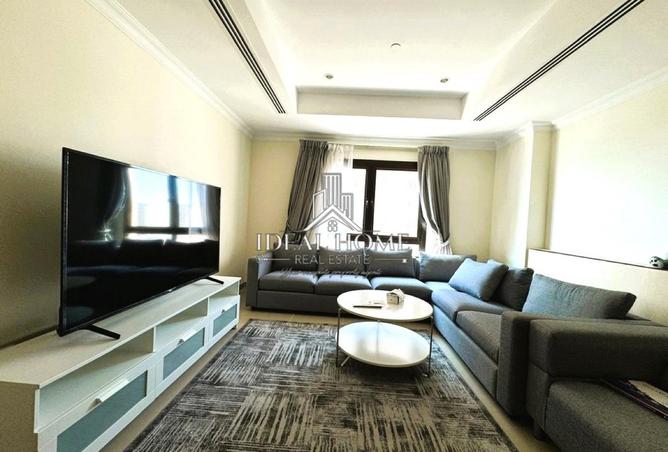 932296 - Property Image 2