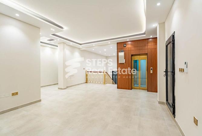 965689 - صورة العقار 2