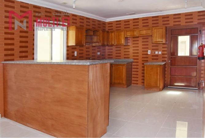 981528 - Property Image 3