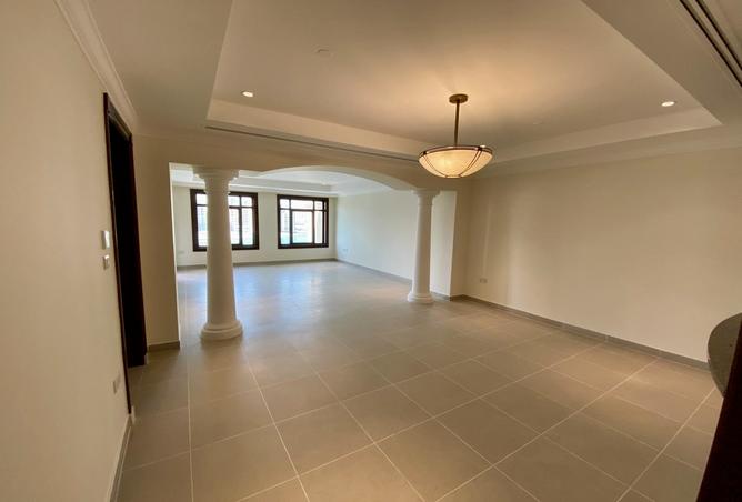 937861 - Property Image 3