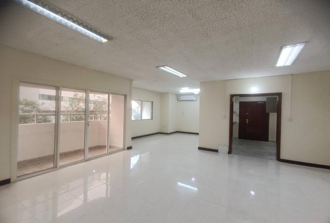 984183 - Property Main Image