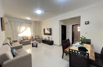 Apartment - 2 Bedrooms - 2 Bathrooms for rent in Fereej Bin Omran - Doha