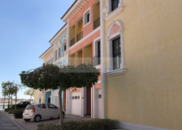 Spectacular 3BR Townhouse In Qanat Quartier