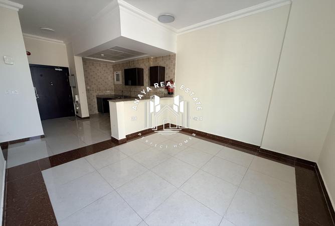 966843 - Property Image 2