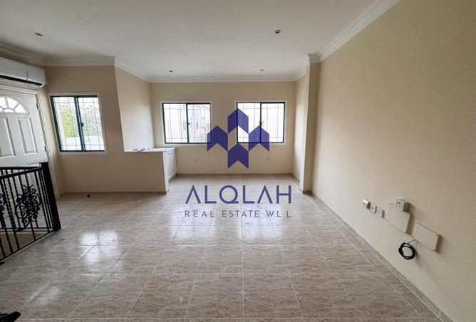 1000437 - Property Image 2