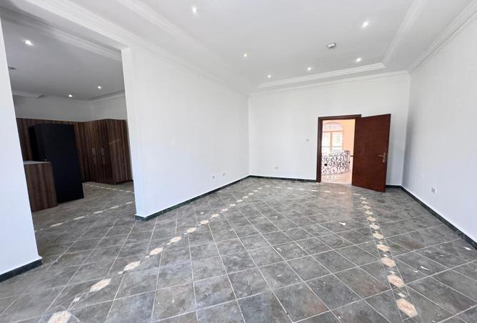 938571 - Property Image 3