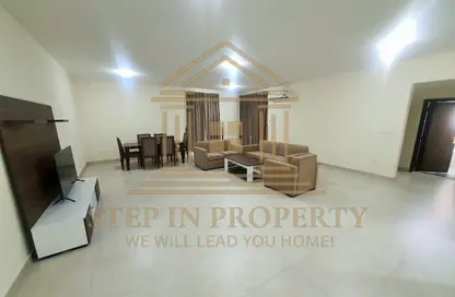 Apartment - 2 Bedrooms - 2 Bathrooms for rent in Old Al Ghanim - Al Ghanim - Doha