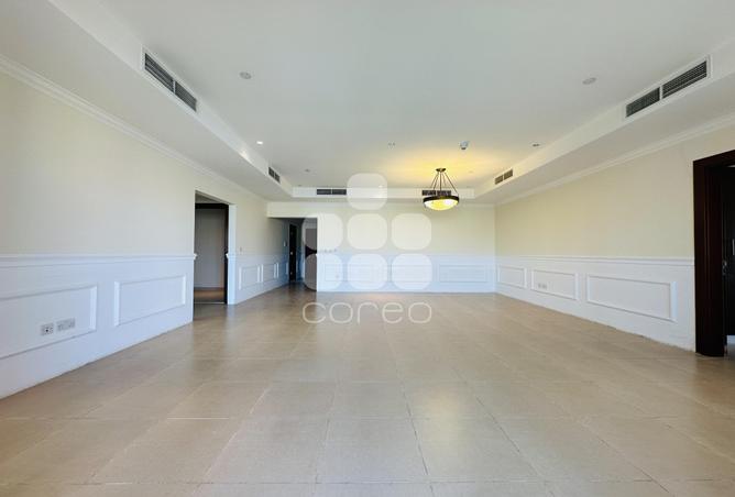 928152 - Property Image 3