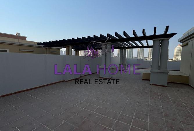 964094 - Property Image 2