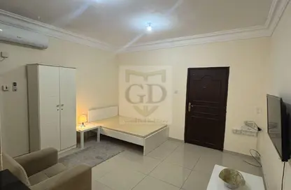 Apartment - Studio - 1 Bathroom for rent in Old Airport Road - Old Airport Road - Doha