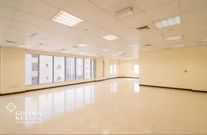 Office Space - Studio - 1 Bathroom for rent in Fereej Bin Mahmoud South - Fereej Bin Mahmoud - Doha