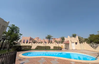 فيلا - 3 غرف نوم - 4 حمامات للايجار في الخليج الجنوبي - الخليج الغربي - الدوحة