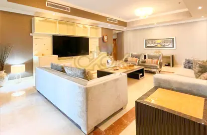 Penthouse - 4 Bedrooms - 7 Bathrooms for sale in East Porto Drive - Porto Arabia - The Pearl Island - Doha