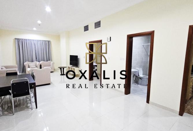 952583 - Property Image 2