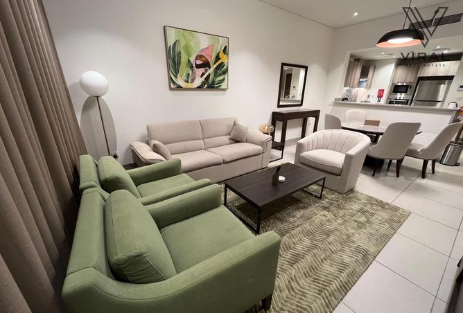 883828 - Property Image 2