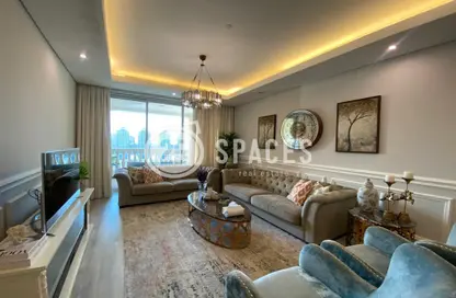 Apartment - 2 Bedrooms - 4 Bathrooms for sale in Viva East - Viva Bahriyah - The Pearl Island - Doha