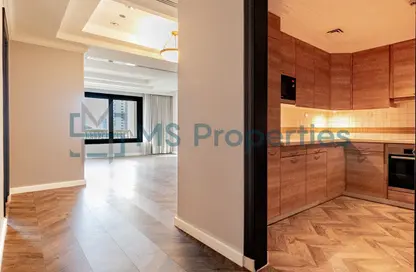 Apartment - 1 Bedroom - 2 Bathrooms for rent in West Porto Drive - Porto Arabia - The Pearl Island - Doha
