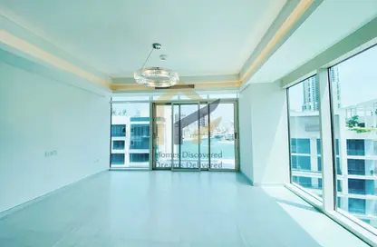 Apartment - 1 Bedroom - 2 Bathrooms for rent in One Porto Arabia - Porto Arabia - The Pearl Island - Doha